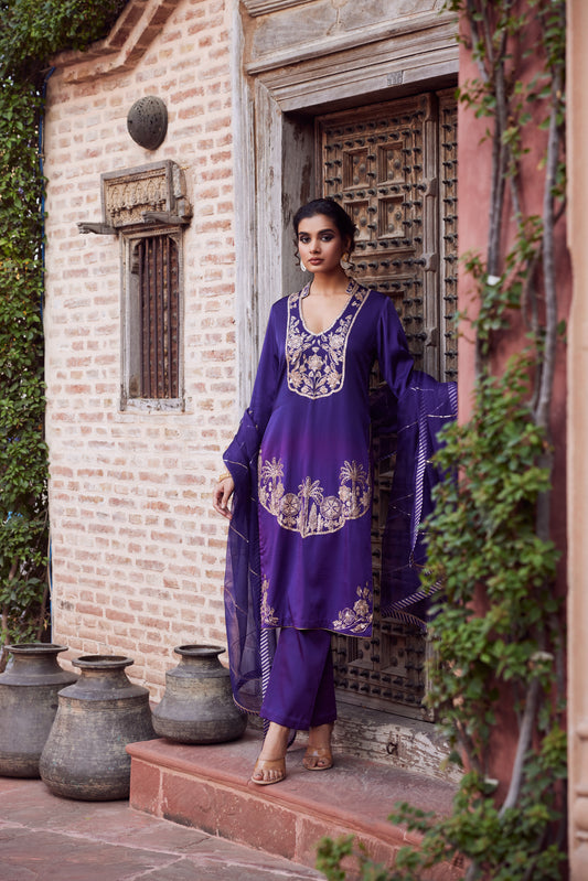 Purple ombre shaded satin georgette kurta set with organza dupatta and satin georgette pants.