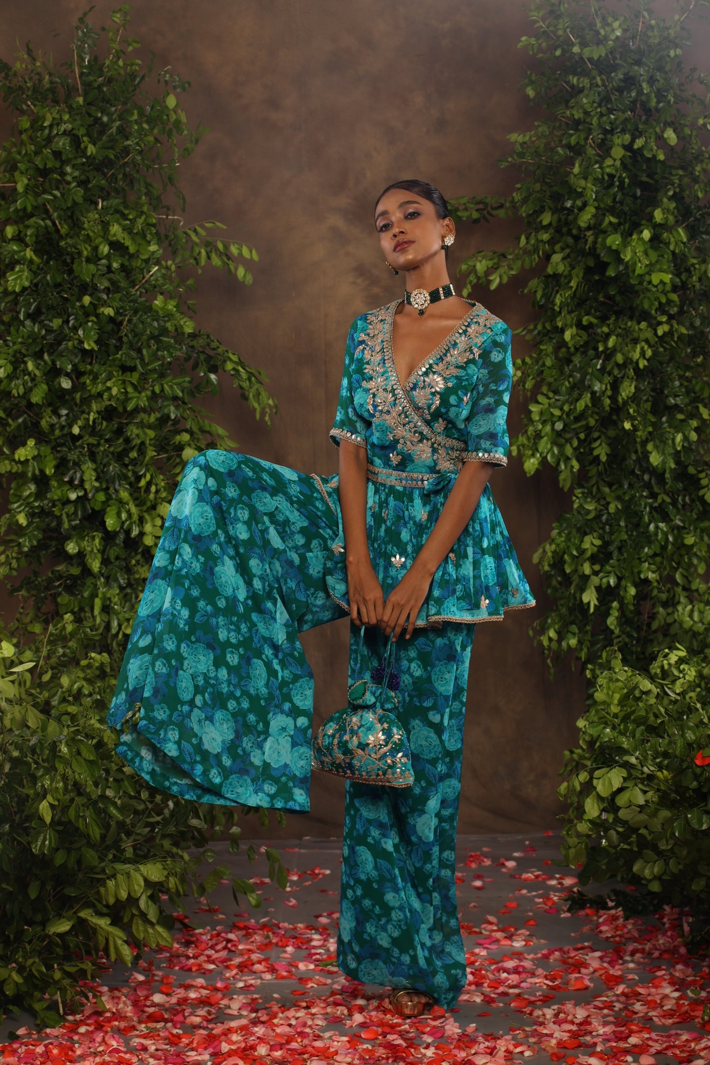 Blue floral print georgette palazzo set.