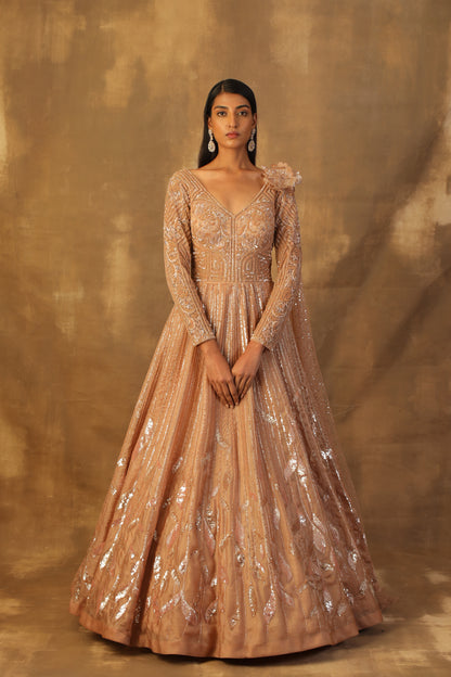Dusty rose gold gown with veil