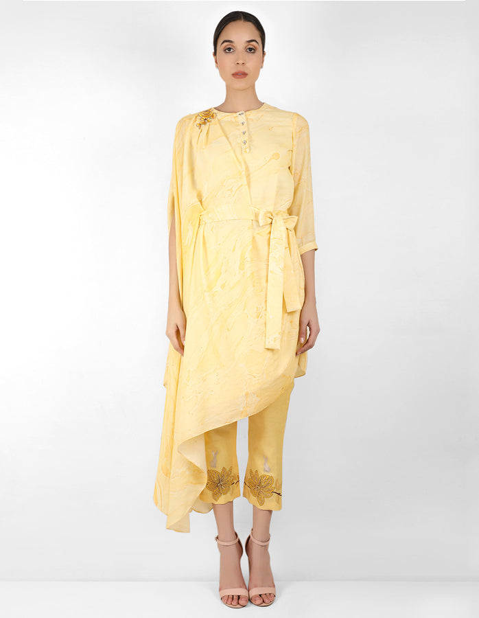 marble print drape tunic dress with belt - Yellow