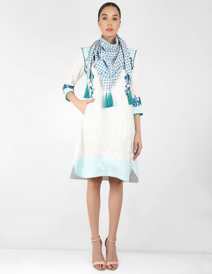 The Floralipe Tunic Dress